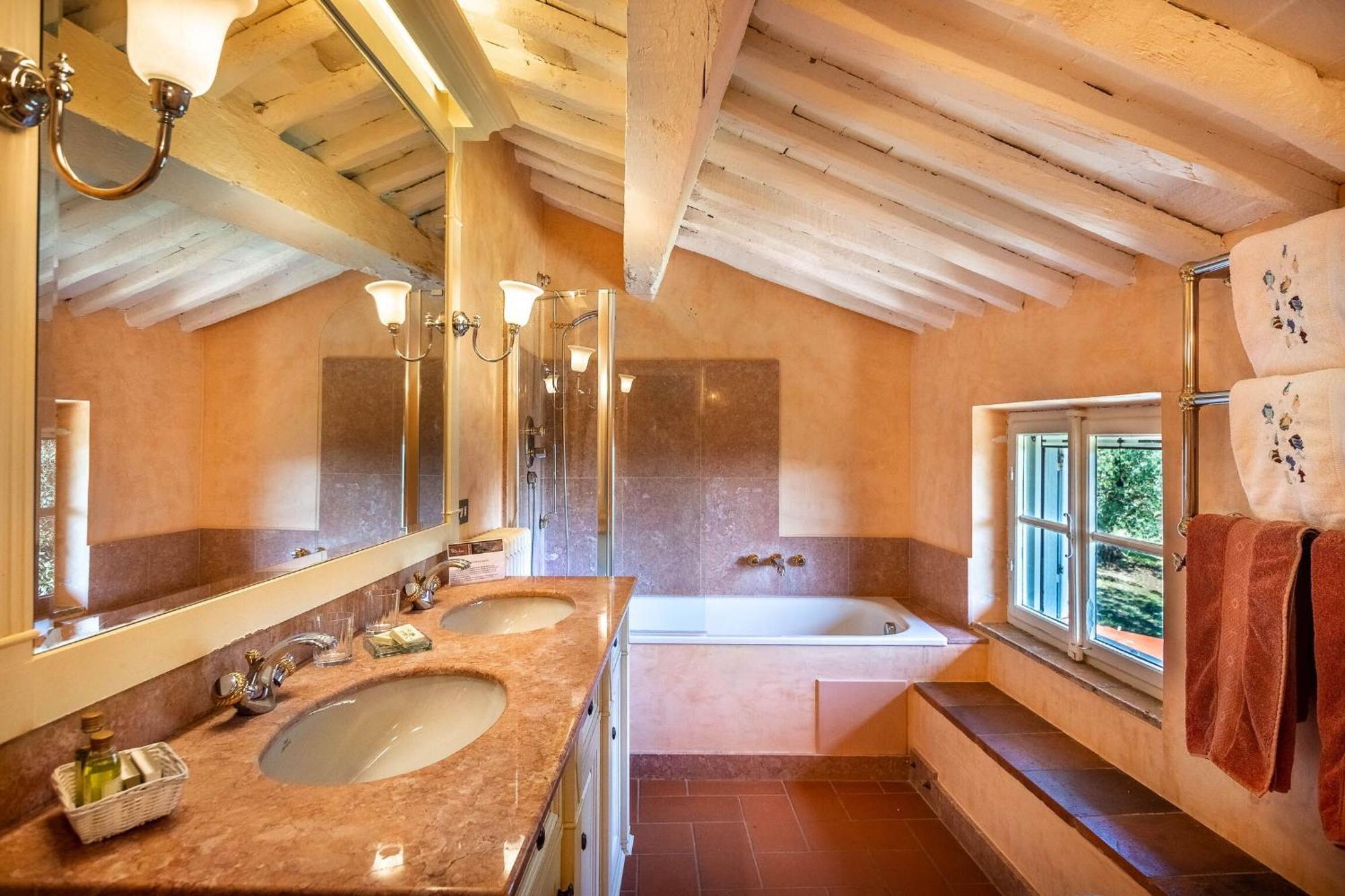 Villa Igea By Salogi Villas Mastiano Extérieur photo